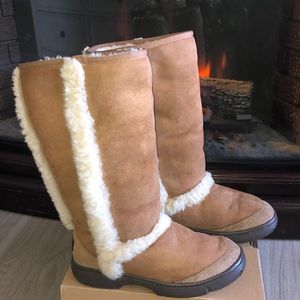 Chestnut SUNBURST UGGS